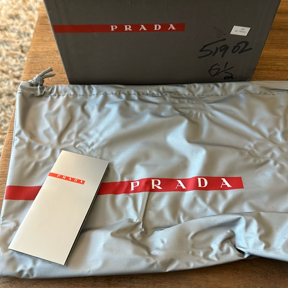 Brand New Prada Wedge boots. Size 6 1/2. Suede Made in Italy - Picture 7 of 8